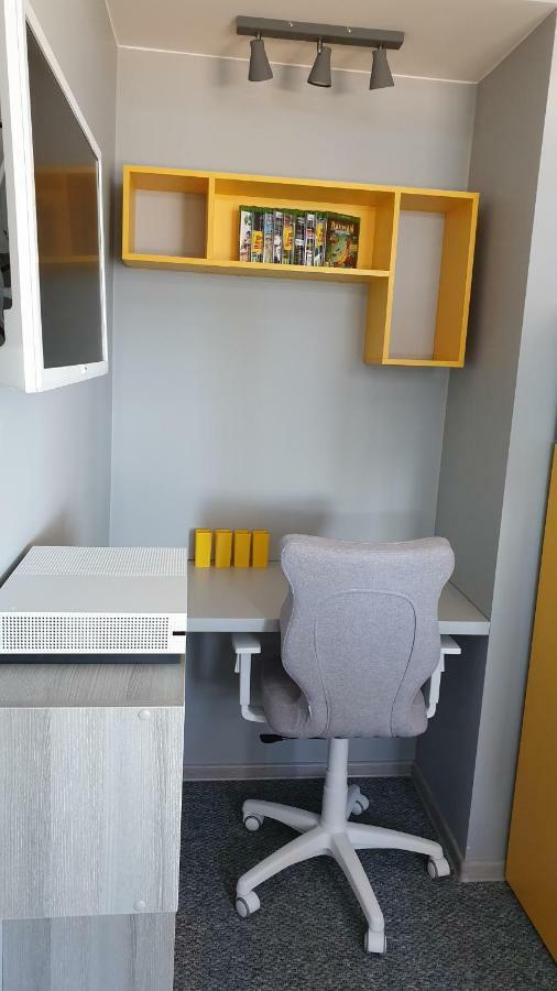 Apartament Elegance Yellow Rewal Bagian luar foto