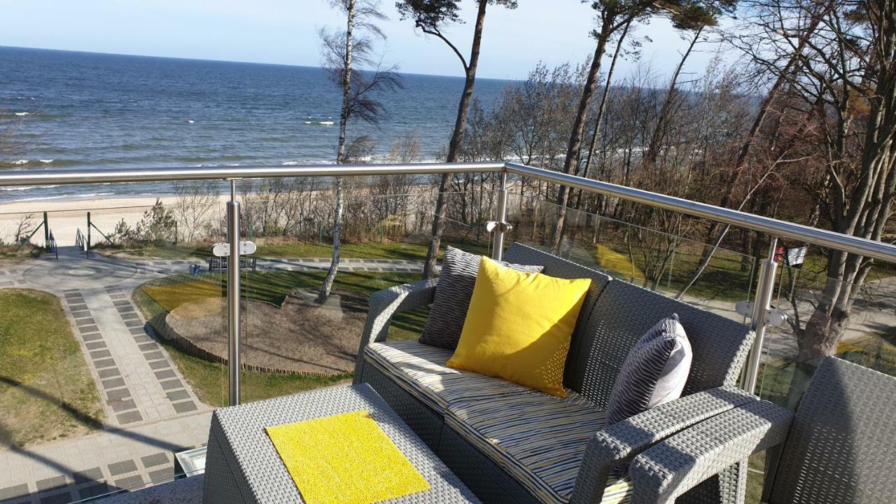 Apartament Elegance Yellow Rewal Bagian luar foto